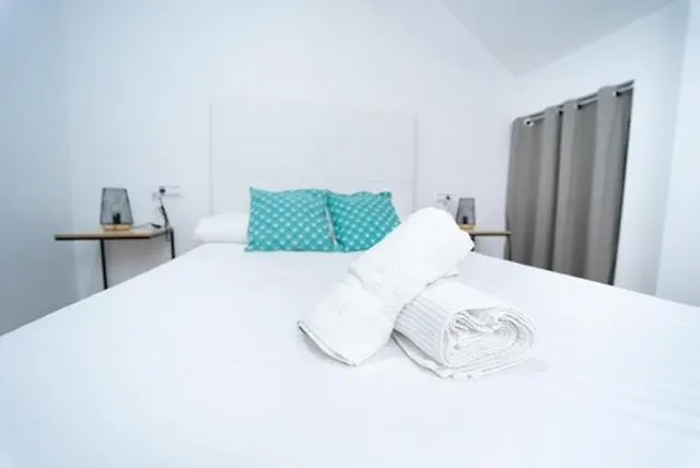 公寓 Apartamentos Atenea 龙达