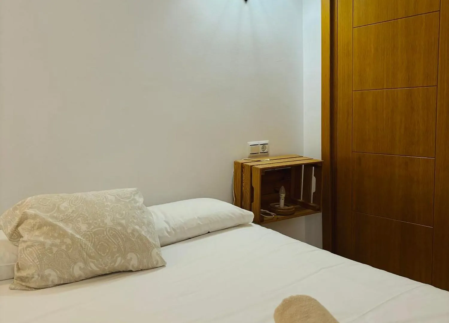 Apartamentos Atenea 龙达 公寓
