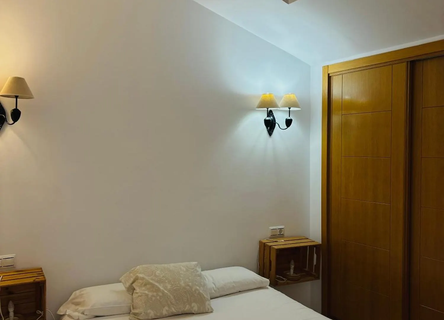 公寓 Apartamentos Atenea 龙达